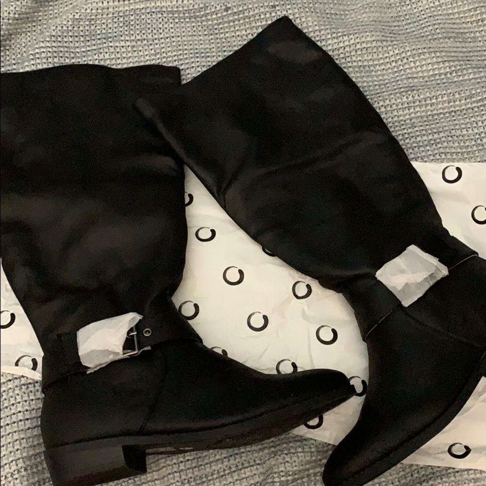 Black knee high boots